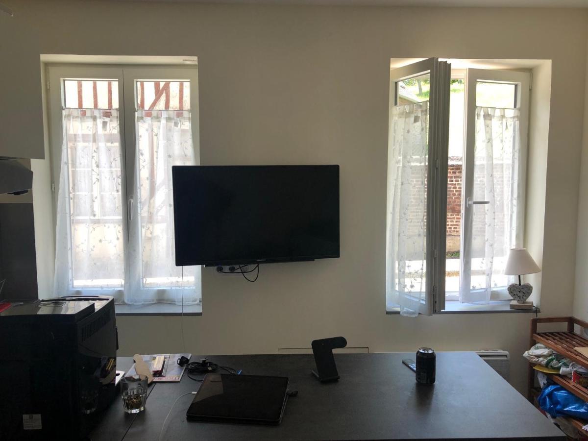 appartement lisieux calme très bien équipé Esterno foto