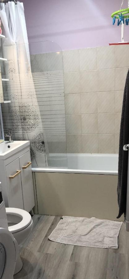 appartement lisieux calme très bien équipé Esterno foto